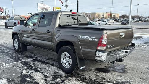 2015 Toyota Tacoma Base