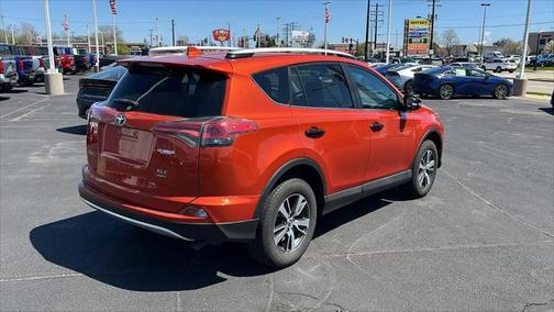2016 Toyota RAV4 XLE