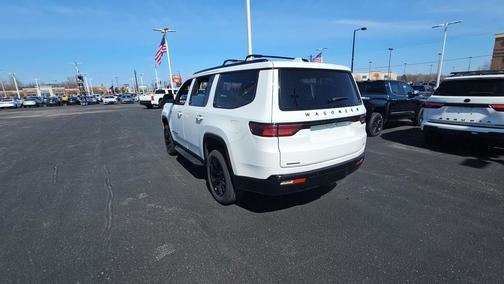 Bright White Clearcoat 2023 Jeep Wagoneer Series II Carbide 4x4