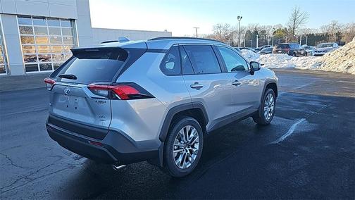 2025 Toyota RAV4 XLE Premium