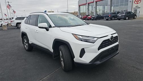 2024 Toyota RAV4 XLE