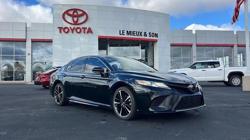 2018 Toyota Camry XLE