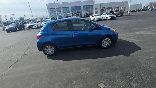 2012 Toyota Yaris LE