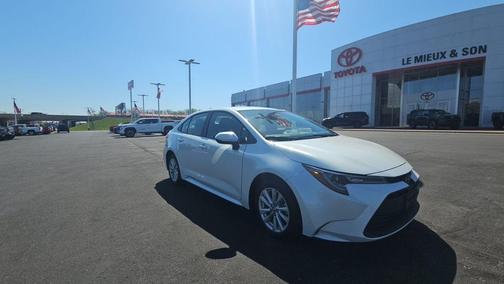 Pearl 2026 Toyota Corolla LE