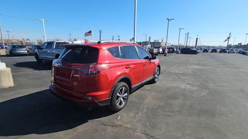 2017 Toyota RAV4 XLE