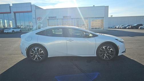 2025 Toyota Prius Plug-In Hybrid XSE
