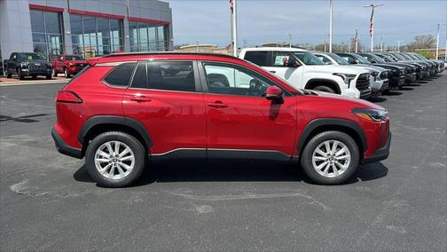 2022 Toyota Corolla Cross LE