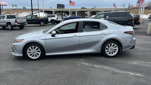 2022 Toyota Camry LE