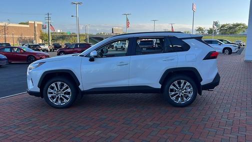 2025 Toyota RAV4 XLE Premium