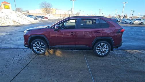 2025 Toyota RAV4 XLE Premium