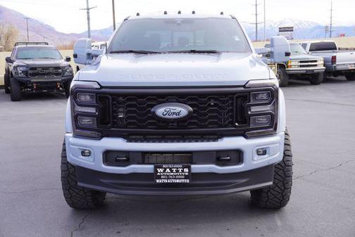 2025 Ford F-450 Platinum