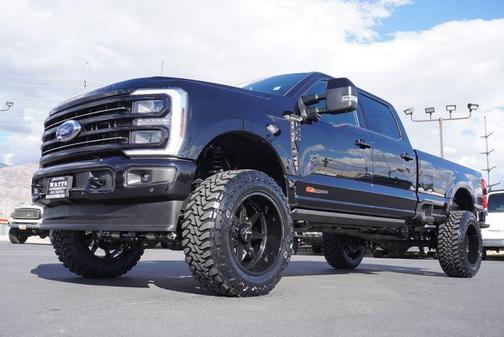 2025 Ford F-350 Platinum