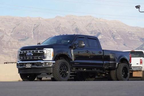 2023 Ford F-350 XLT