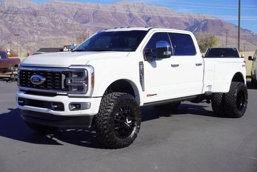 2024 Ford F-450 Platinum