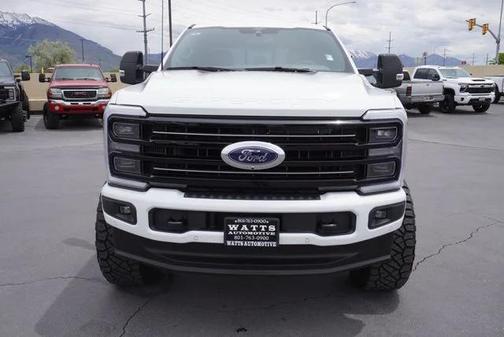 2025 Ford F-350 Platinum