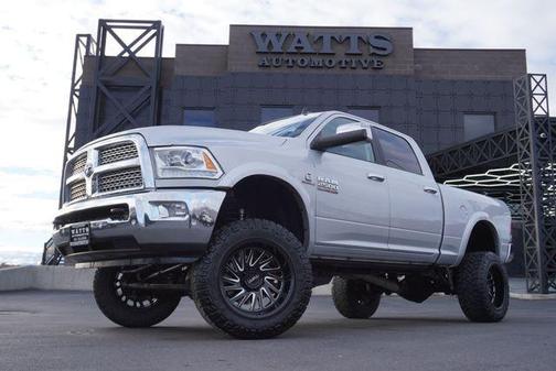 2018 RAM 2500 Laramie Crew Cab 4x4 6'4' Box