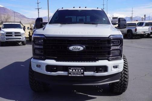 2025 Ford F-350 Platinum