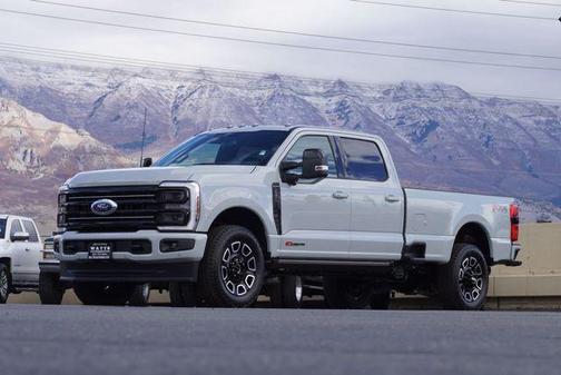 2025 Ford F-350 Platinum