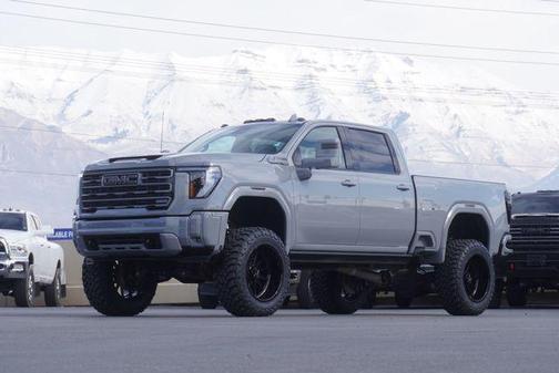 2025 GMC Sierra 3500 AT4