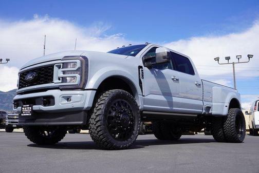 2025 Ford F-450 King Ranch
