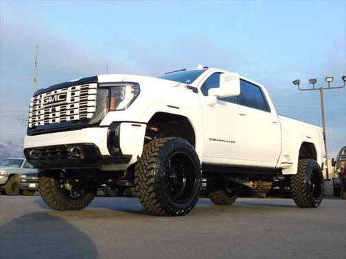 2025 GMC Sierra 3500 Denali