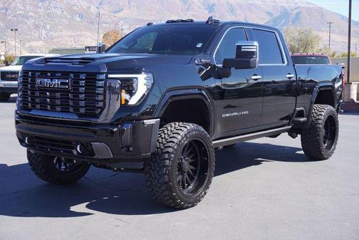 2024 GMC Sierra 3500 Denali