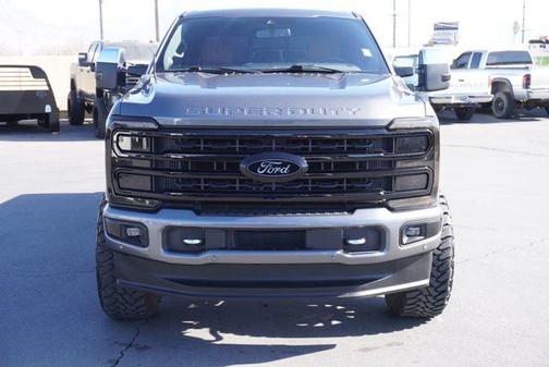2023 Ford F-350 Platinum