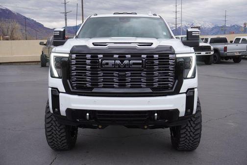 2026 GMC Sierra 3500 Denali