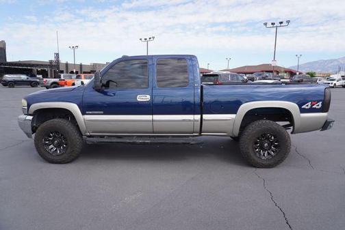 Indigo Blue Metallic 2000 GMC Sierra 2500 SLT H/D Extended Cab