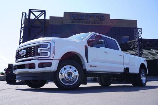 2025 Ford F-450 Platinum