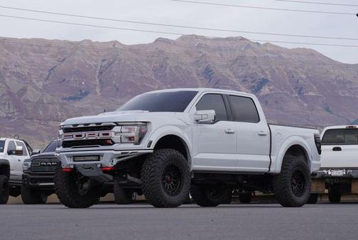 2025 Ford F-150 Raptor R