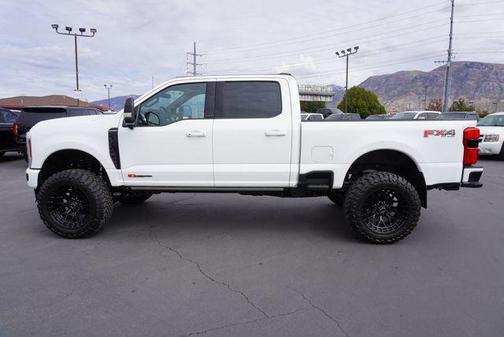 2025 Ford F-350 Platinum