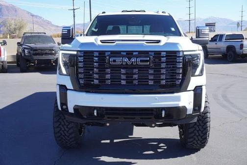 2025 GMC Sierra 3500 Denali