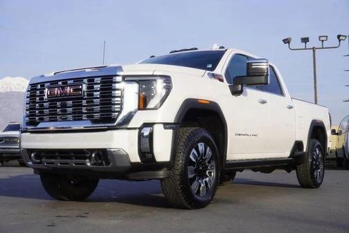 2025 GMC Sierra 3500 Denali