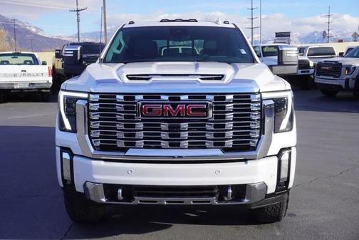 2025 GMC Sierra 3500 Denali