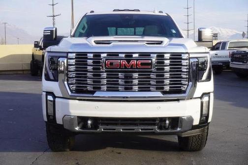 2025 GMC Sierra 3500 Denali
