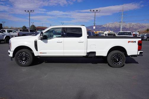 2025 Ford F-350 Platinum