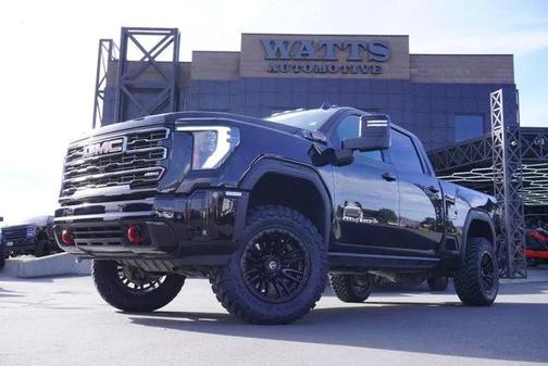 Onyx Black 2025 GMC Sierra 2500 AT4