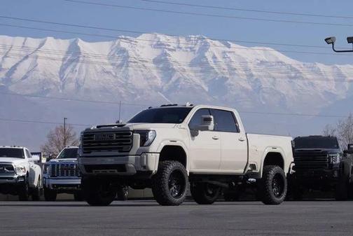 2026 GMC Sierra 3500 AT4