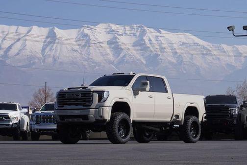 2026 GMC Sierra 3500 AT4