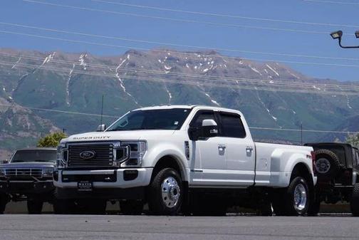 2022 Ford F-450 Limited