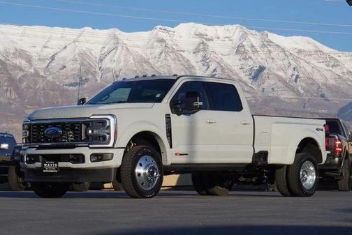 2025 Ford F-450 Platinum