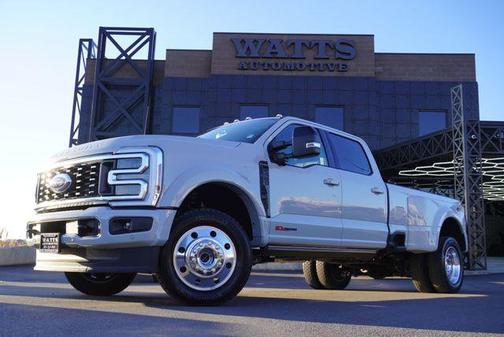 2025 Ford F-450 Platinum