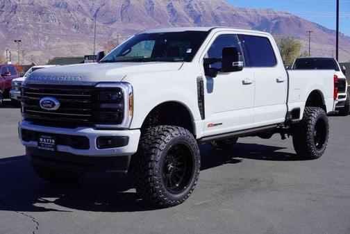 2025 Ford F-350 Platinum