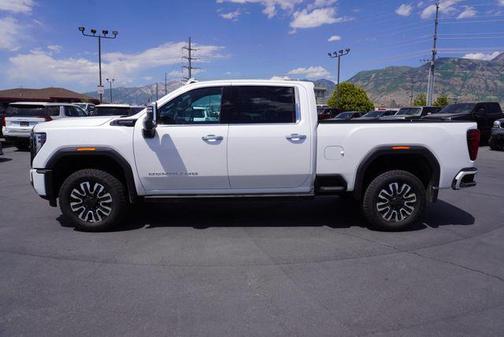 2025 GMC Sierra 3500 Denali