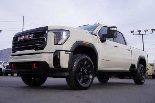 2026 GMC Sierra 3500 AT4