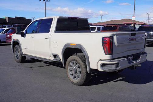 2026 GMC Sierra 3500 AT4