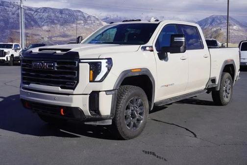 2026 GMC Sierra 3500 AT4