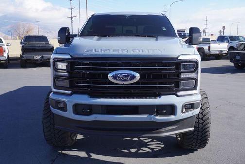 2025 Ford F-350 Platinum