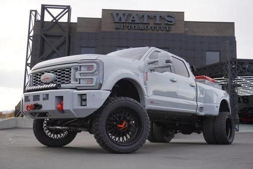 2025 Ford F-450 Platinum